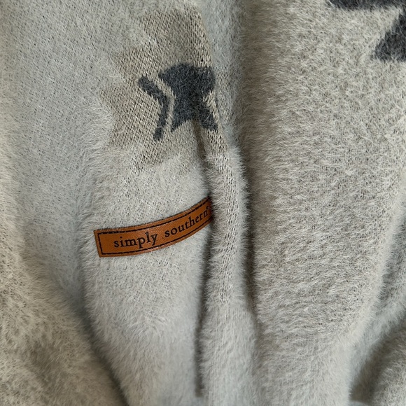 Simply Southern Sweater size large - Picture 2 of 4